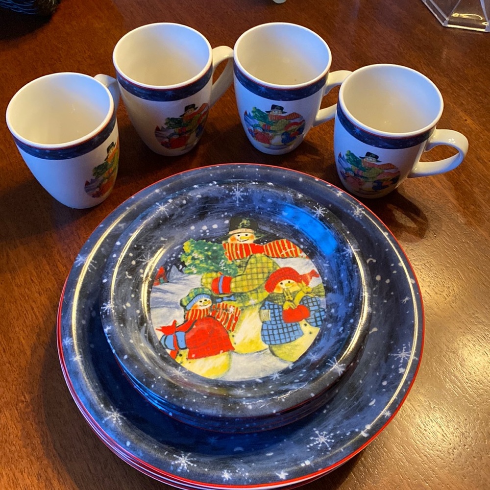 12 PC BUNDLE: Snowman Stoneware 4 Piece Place Setting